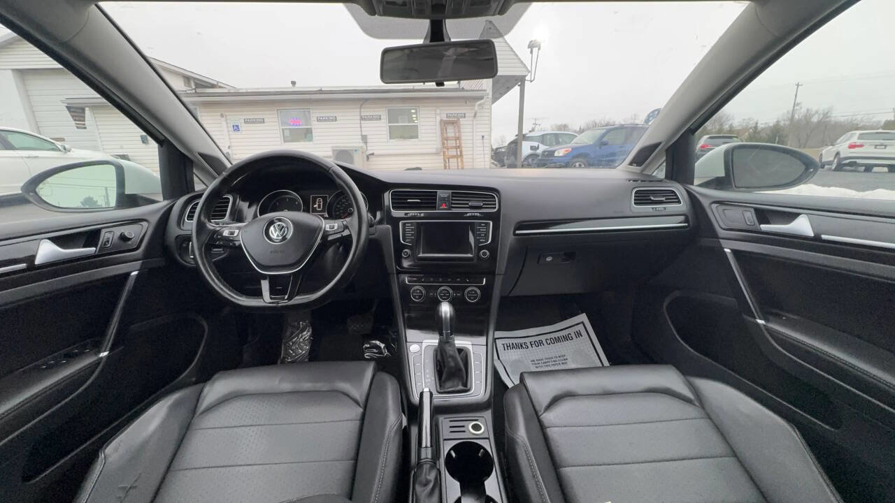 Used 2015 Volkswagen Golf TDI SEL w/ Lighting Package (SEL) image 16