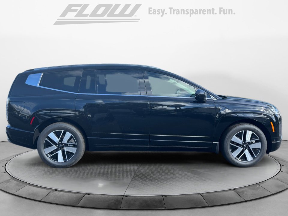 New 2026 Hyundai Ioniq 9 SEL image 8