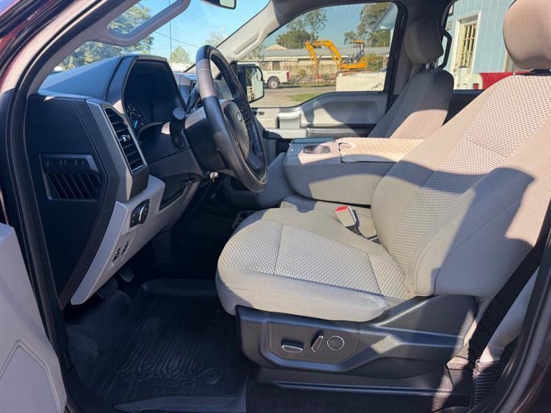 Used 2018 Ford F150 XLT w/ Equipment Group 302A Luxury AWD/4WD image 13