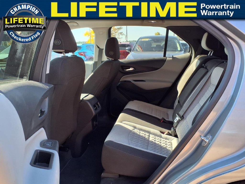 Used 2024 Chevrolet Equinox LS w/ LS Convenience Package FWD image 11