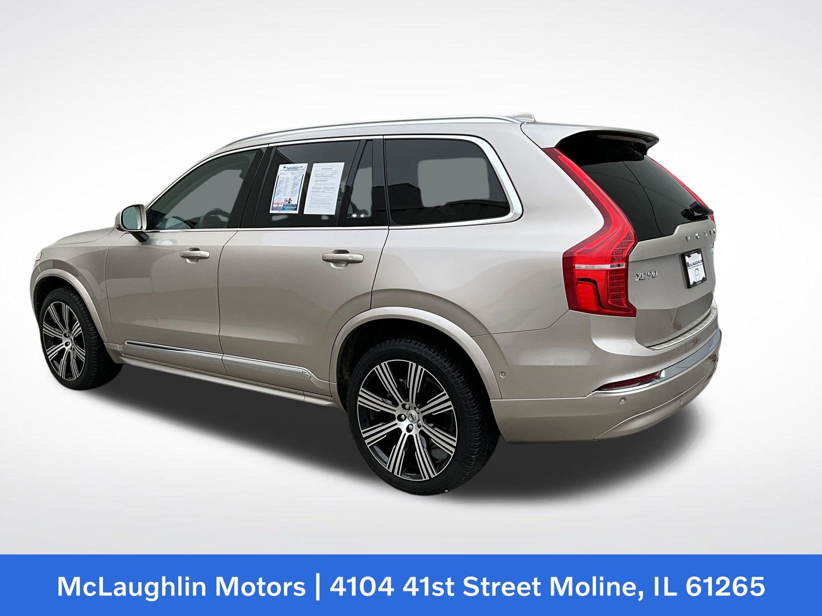 Certified 2023 Volvo XC90 B6 Ultimate w/ Protection Package Premier image 13