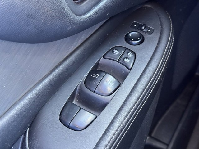 Used 2015 Nissan Murano SV image 20