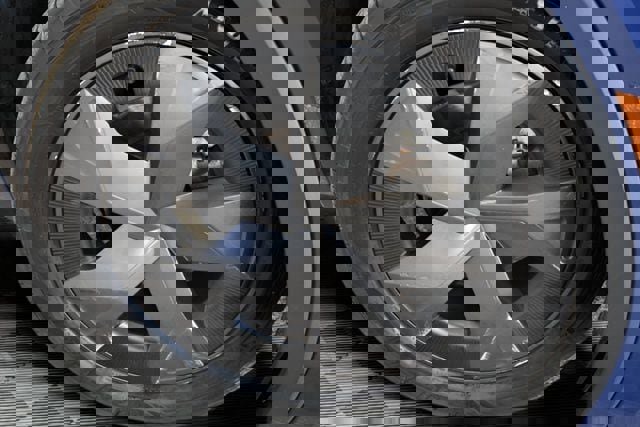 Used 2023 Toyota Prius LE image 14