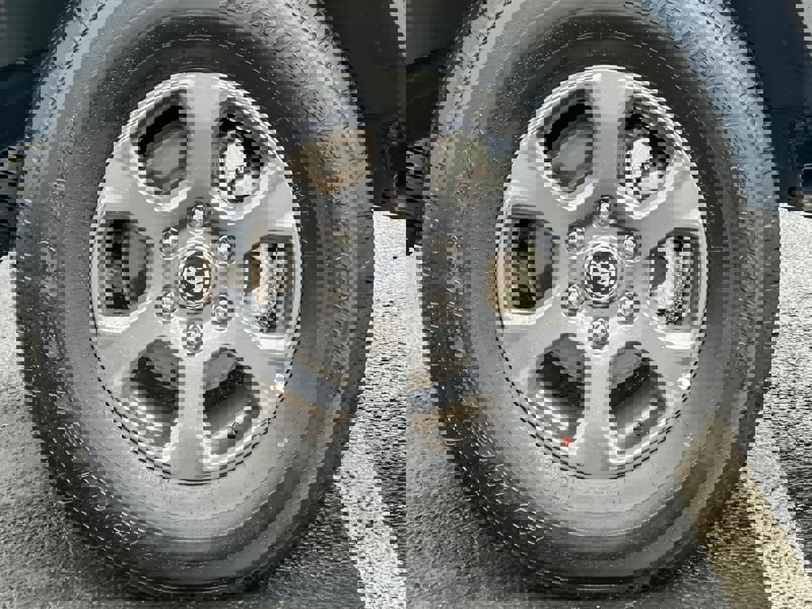 Used 2025 Ford Bronco Big Bend image 27