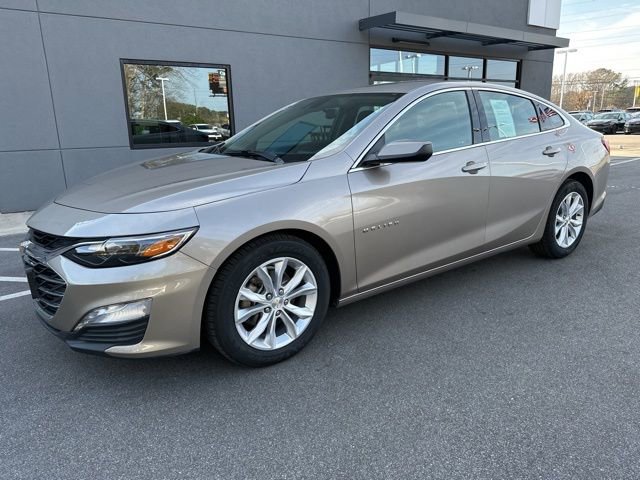 Used 2024 Chevrolet Malibu LT image 3