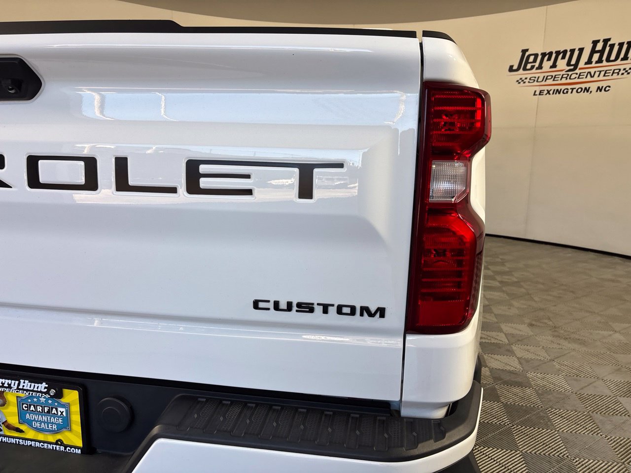 Used 2023 Chevrolet Silverado 1500 Custom w/ LPO, Dark Essentials Package AWD/4WD image 34