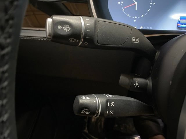 Used 2016 Tesla Model S 70D AWD/4WD image 36