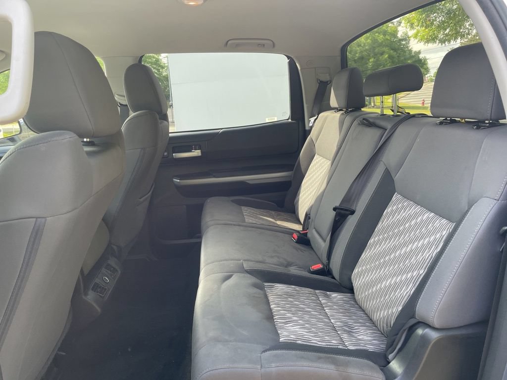 Used 2020 Toyota Tundra SR5 AWD/4WD image 15