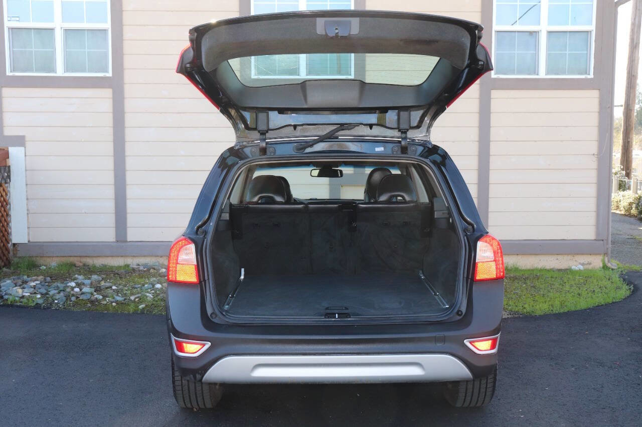 Used 2010 Volvo XC70 3.2 image 55