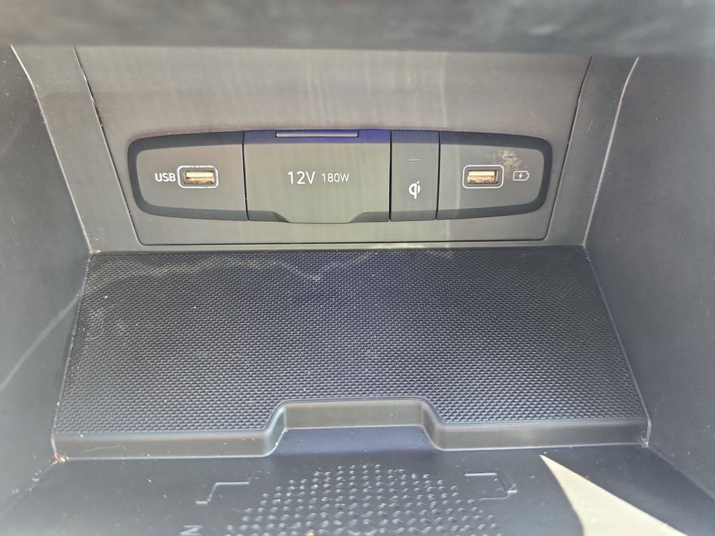 Used 2024 Hyundai Tucson Limited AWD/4WD image 25