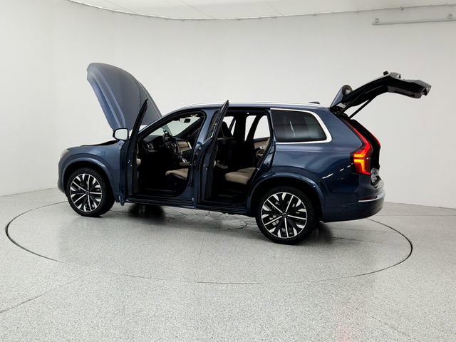 New 2026 Volvo XC90 B6 Plus w/ Protection Package image 12