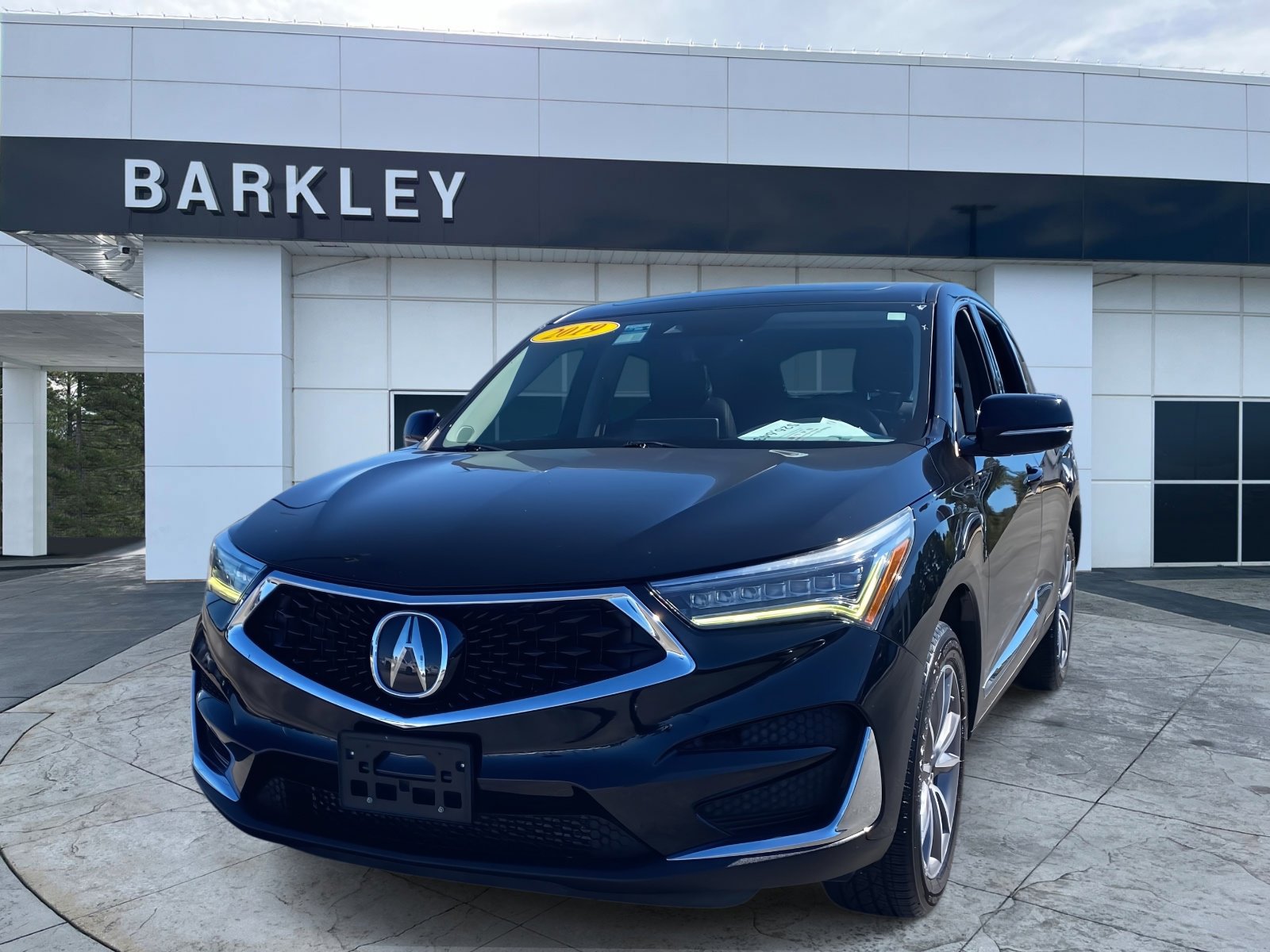 Used 2019 Acura RDX FWD w/ Technology Package image 3