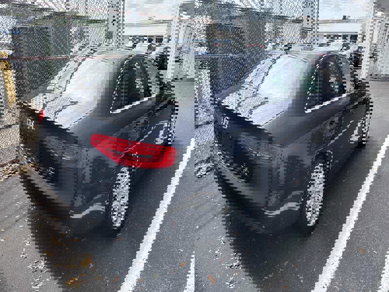 Used 2013 Audi A4 2.0T Premium Plus image 4