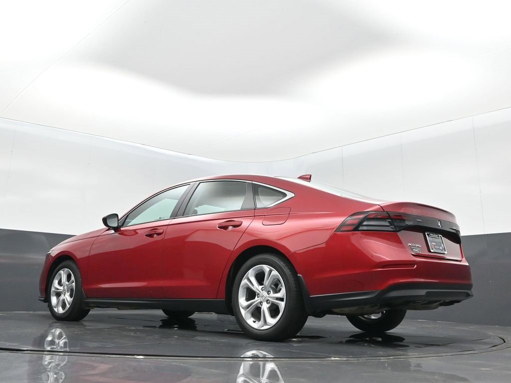 Certified 2025 Honda Accord LX image 17