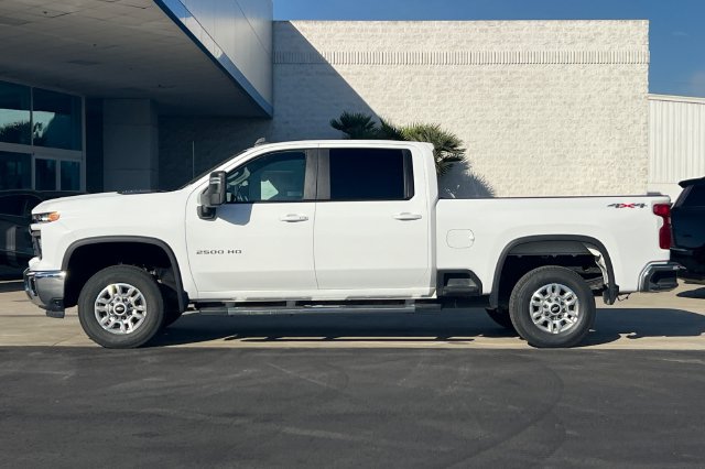 Used 2025 Chevrolet Silverado 2500 LT w/ Convenience Package AWD/4WD image 7