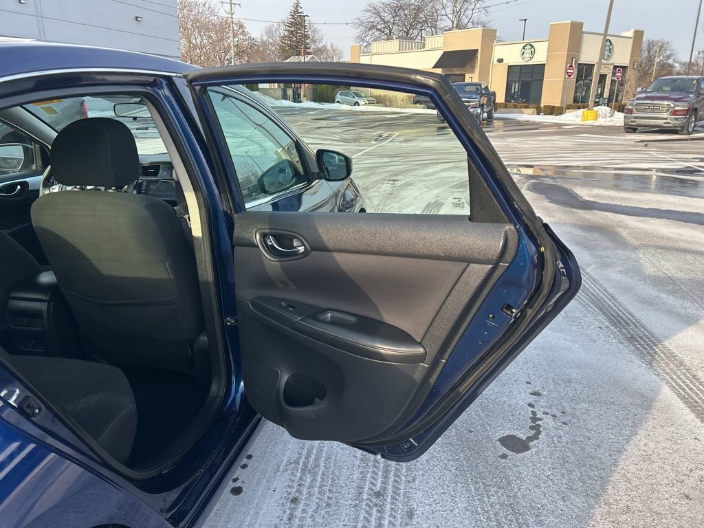Used 2019 Nissan Sentra S image 16