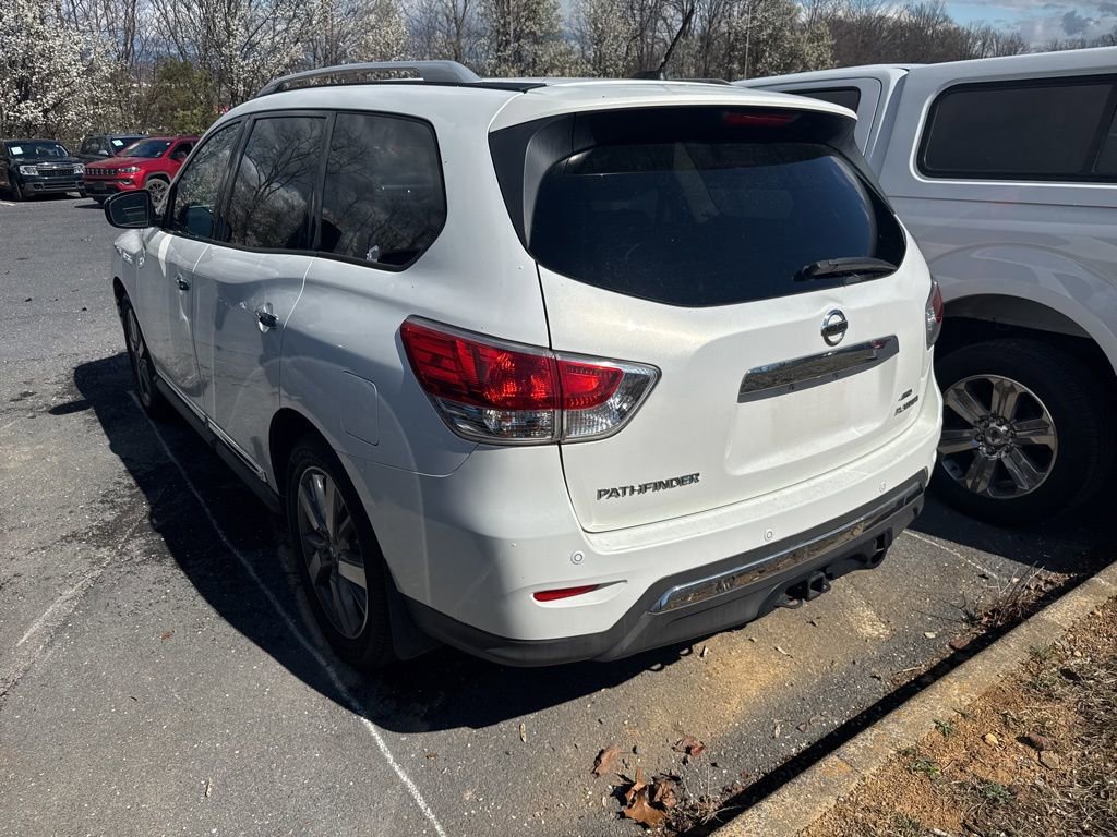 Used 2014 Nissan Pathfinder Platinum w/ Platinum Premium Package image 3