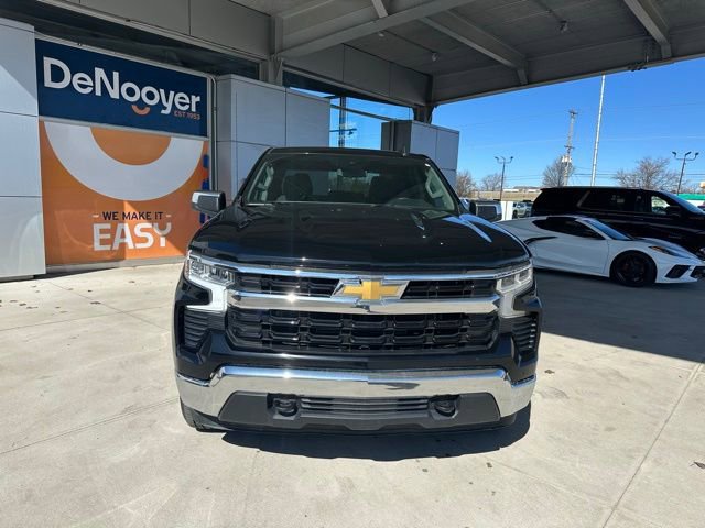 Certified 2024 Chevrolet Silverado 1500 LT image 3