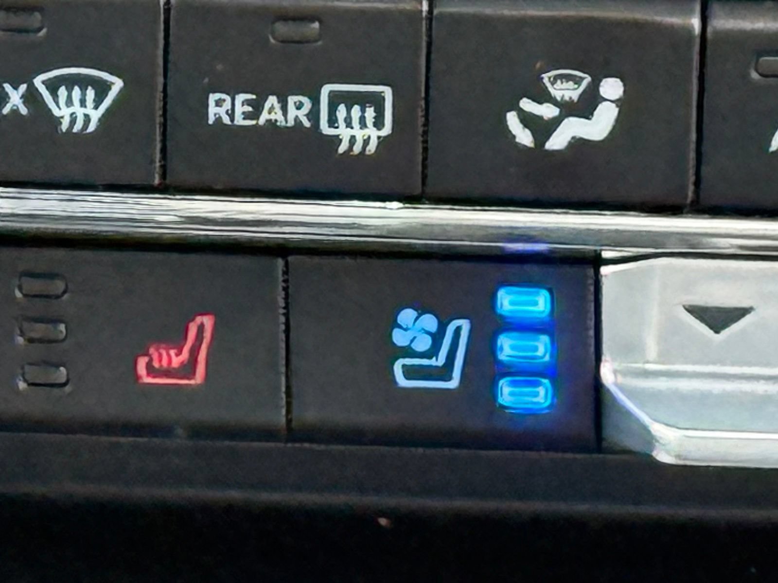 Certified 2023 Ford F150 Raptor AWD/4WD image 28
