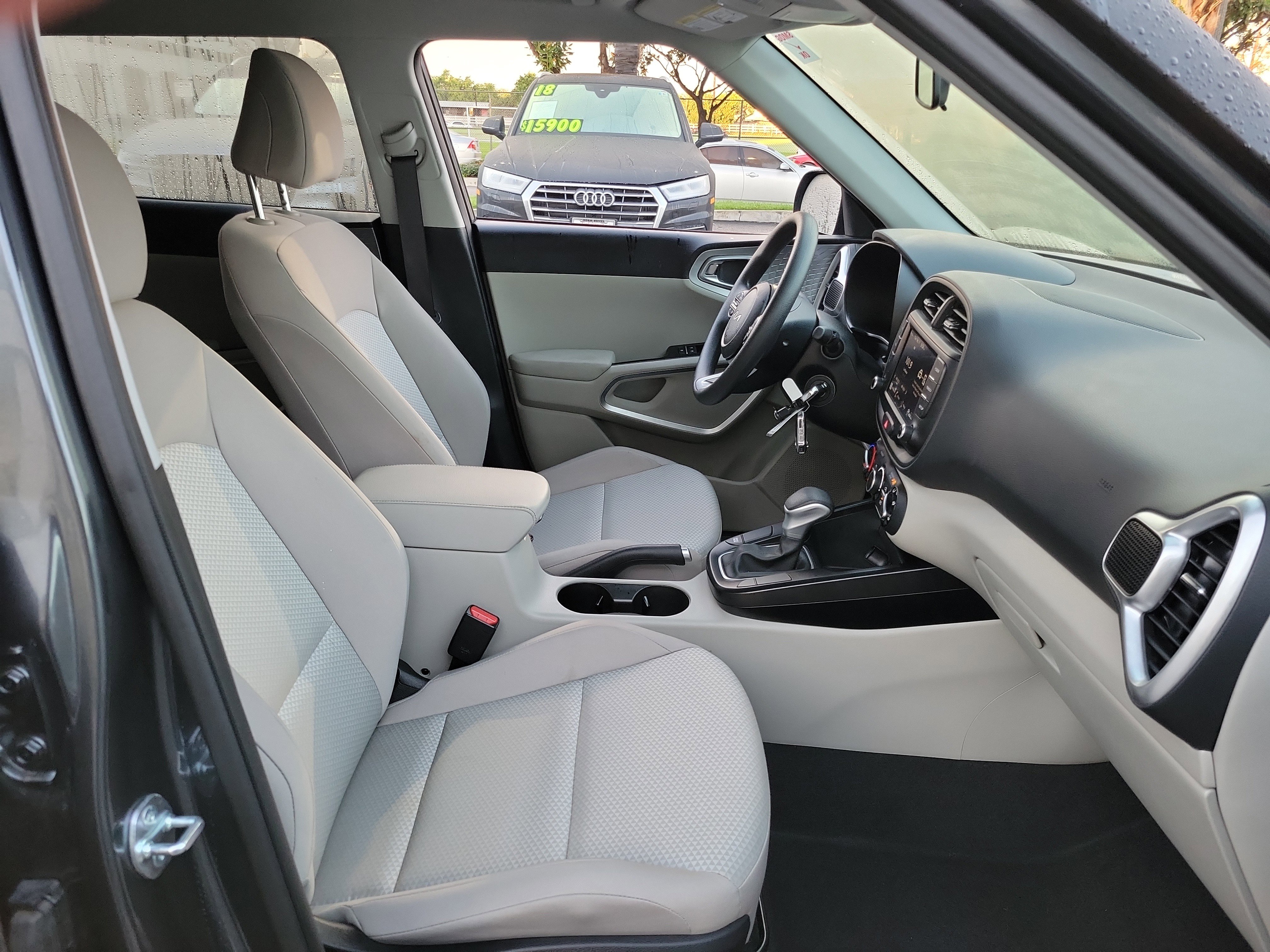 Used 2025 Kia Soul LX image 20