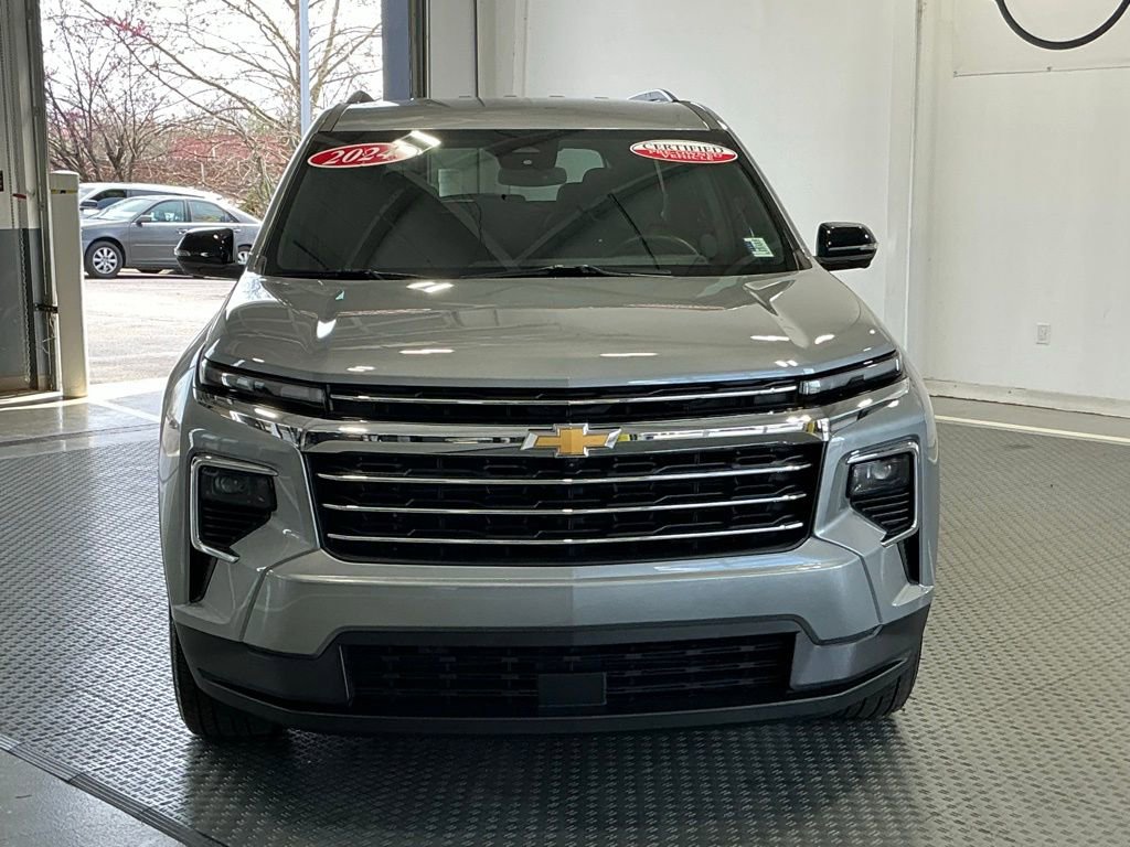 Used 2024 Chevrolet Traverse LT image 30