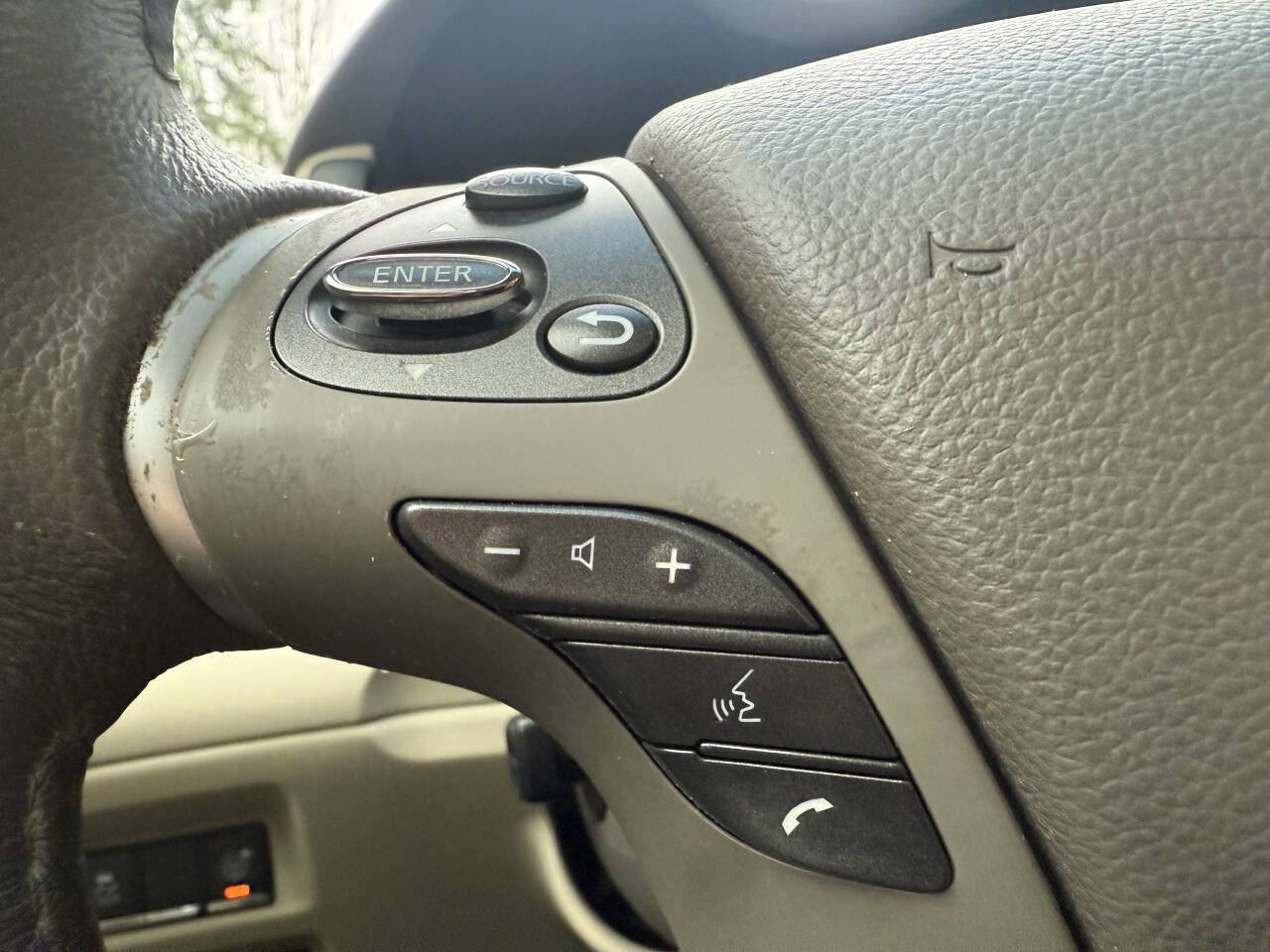 Used 2012 INFINITI M37 x w/ Premium Pkg image 24