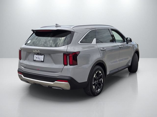 Used 2026 Kia Sorento S FWD image 4