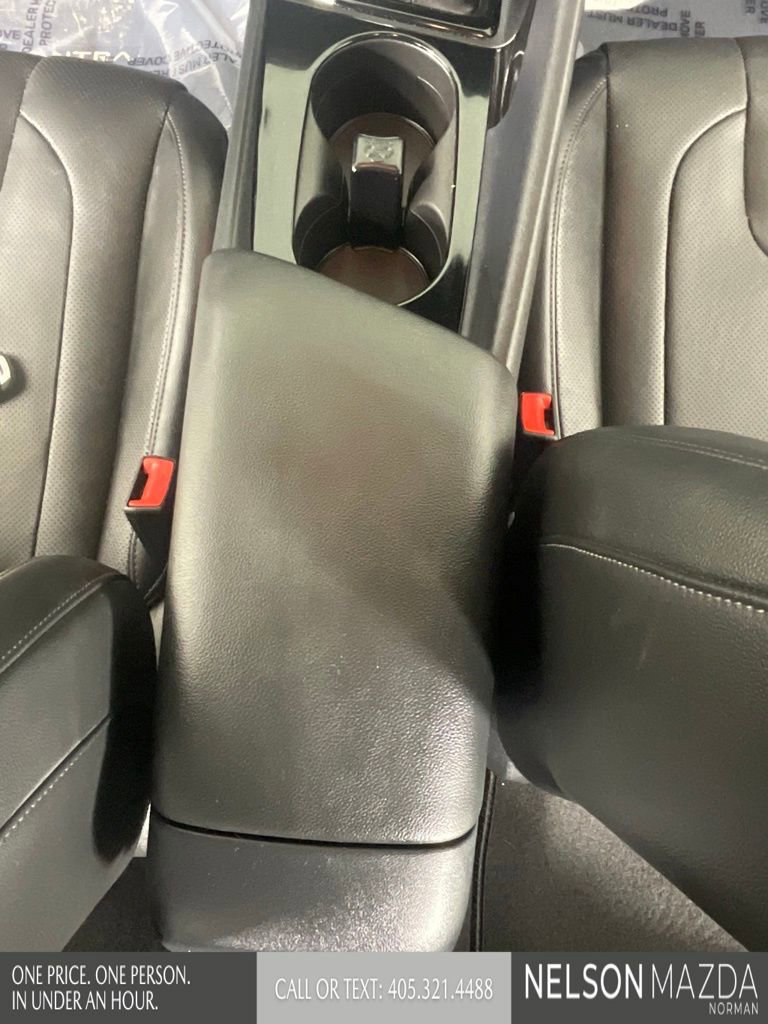 Used 2023 Hyundai Elantra Limited FWD image 33