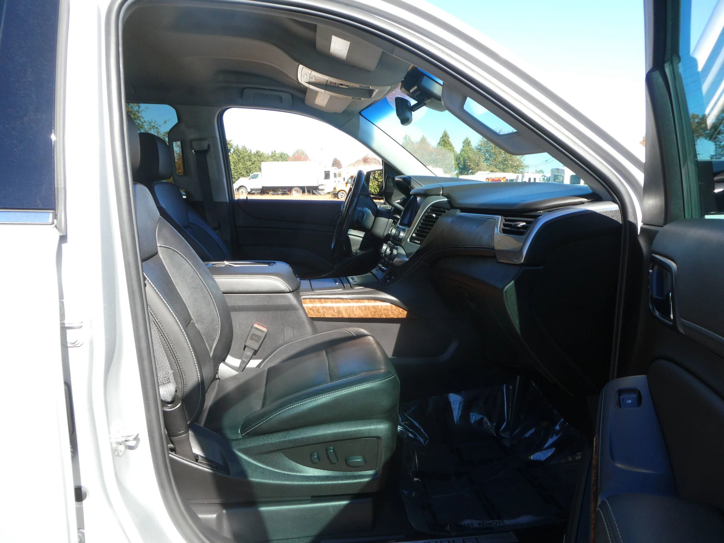 Used 2019 Chevrolet Tahoe Premier image 25