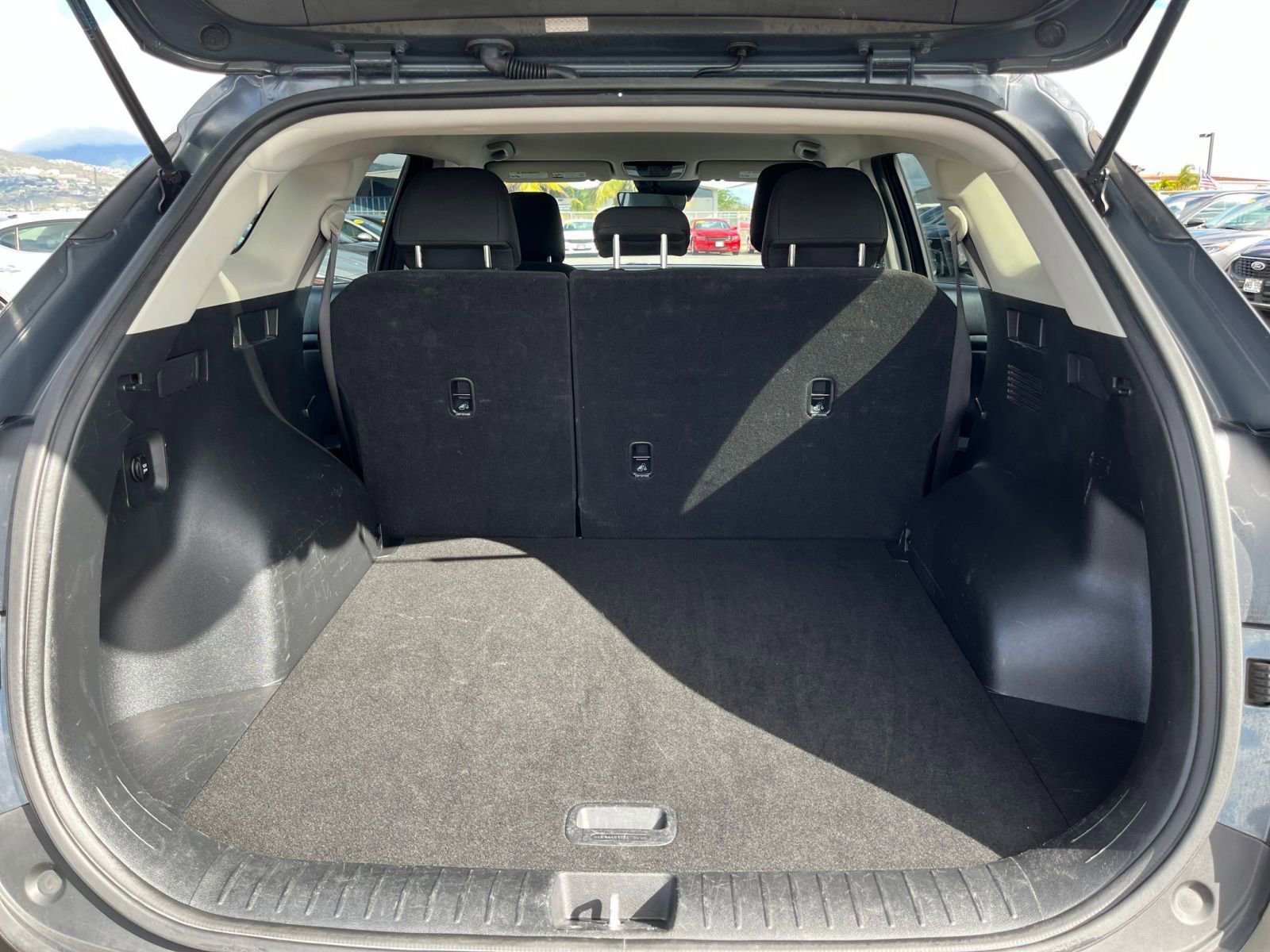 Used 2023 Kia Sportage LX image 30