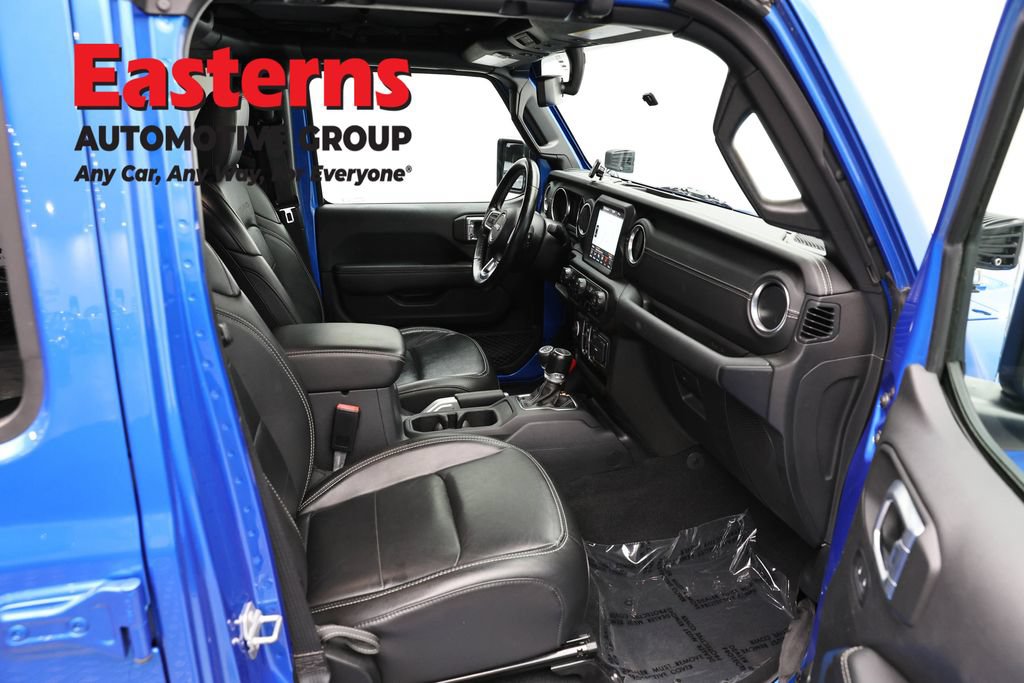 Used 2021 Jeep Gladiator Overland AWD/4WD image 21
