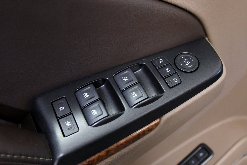 Used 2019 Chevrolet Tahoe Premier AWD/4WD image 15