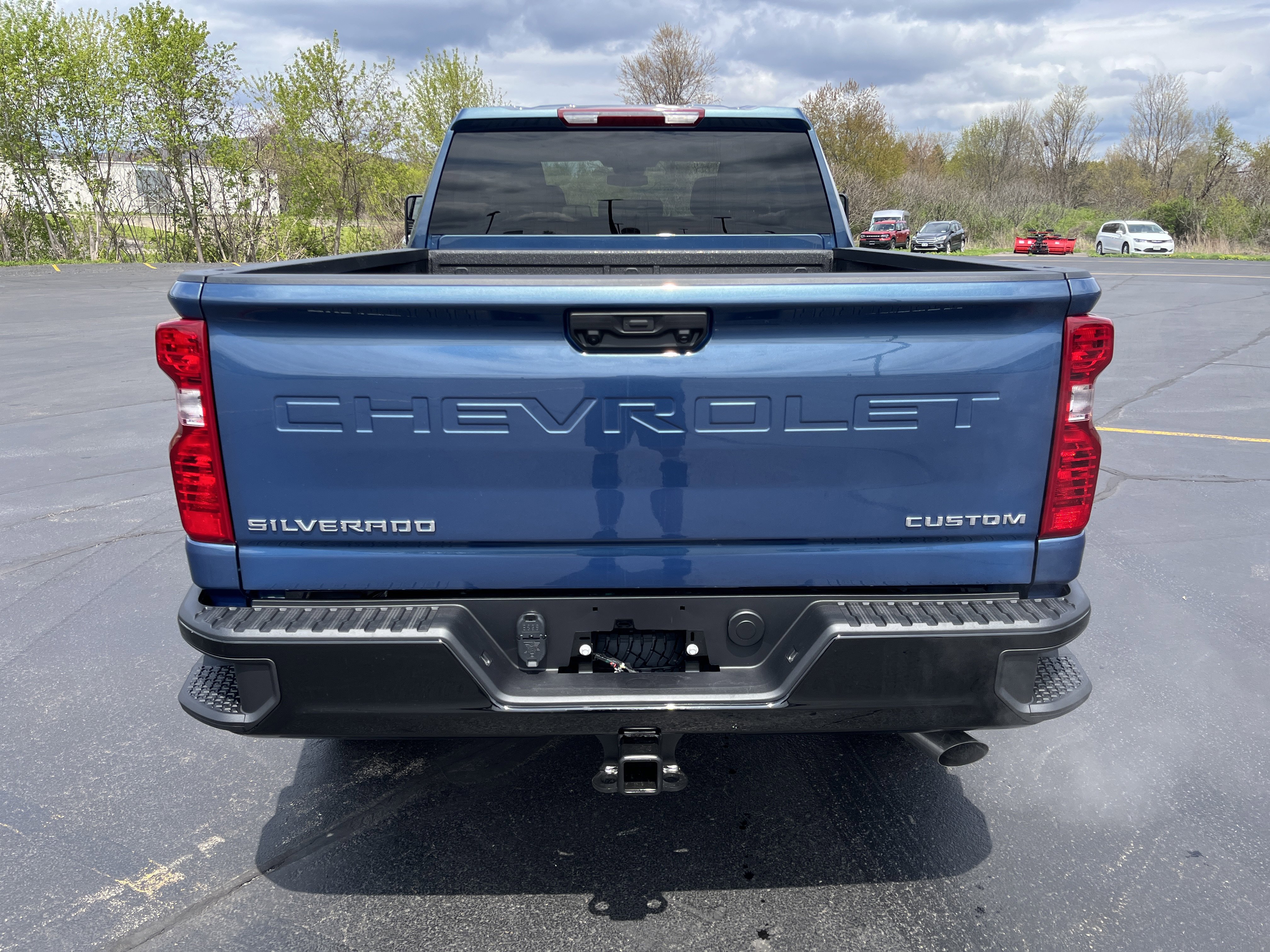New 2026 Chevrolet Silverado 2500 Custom w/ Custom Convenience Package AWD/4WD image 6
