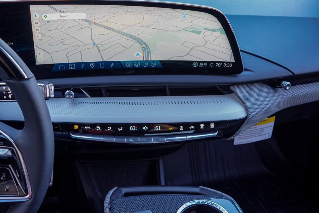 New 2026 Cadillac Optiq Sport 2 image 11