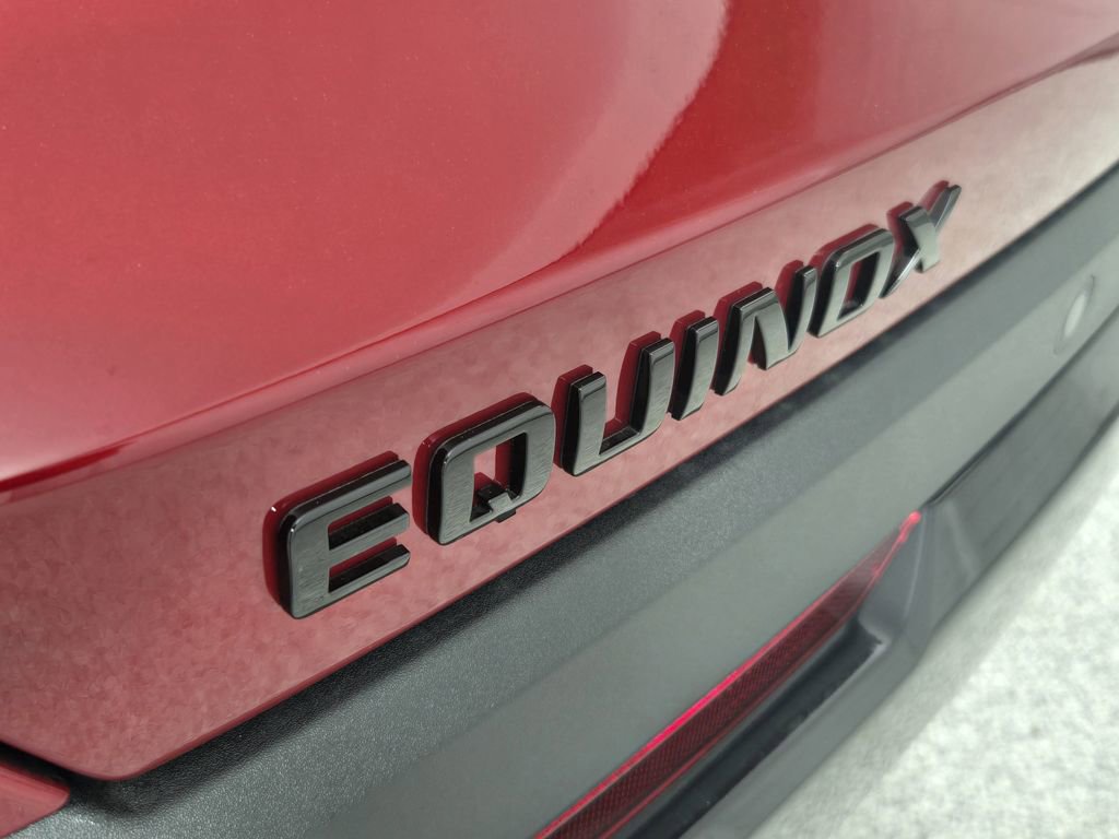 New 2026 Chevrolet Equinox RS w/ Convenience Package III FWD image 11