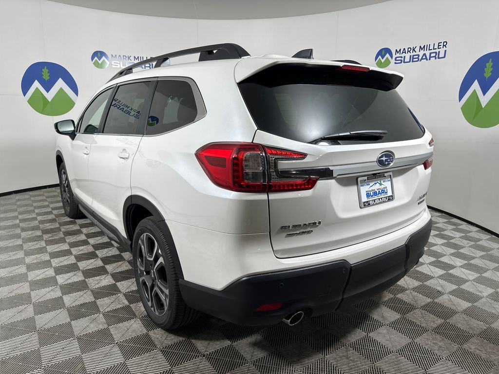 New 2025 Subaru Ascent Limited image 3