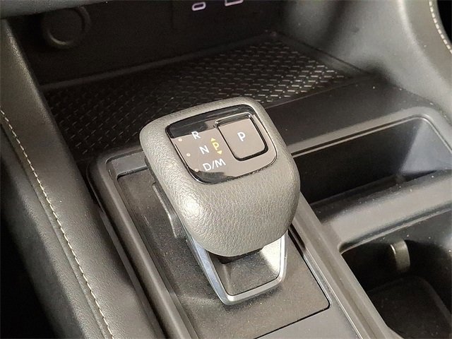 Used 2024 Nissan Pathfinder S image 17