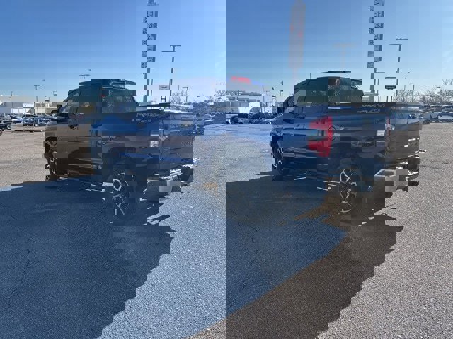 Used 2015 Toyota Tundra SR5 w/ TRD Off Road Package image 4