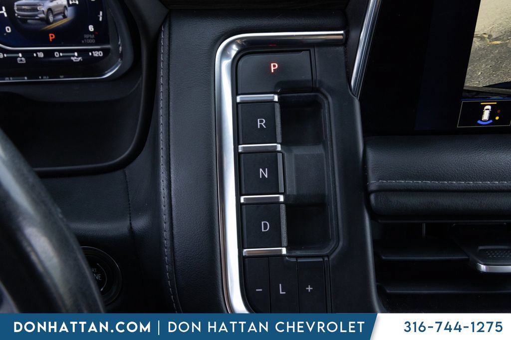 Used 2022 Chevrolet Tahoe LT w/ Luxury Package AWD/4WD image 10