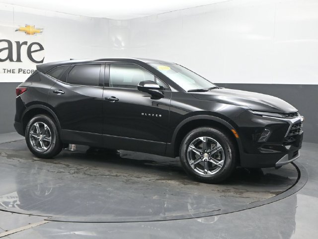 Used 2024 Chevrolet Blazer LT FWD image 6