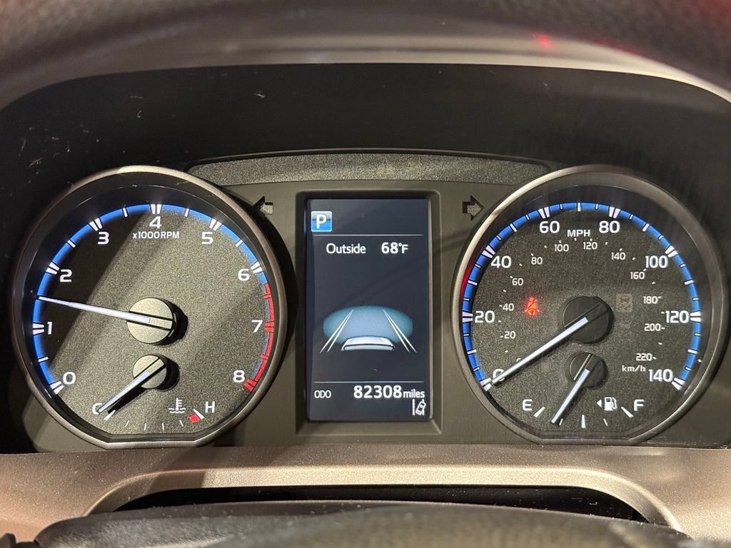 Used 2017 Toyota RAV4 LE w/ Carpet Mat Package AWD/4WD image 24