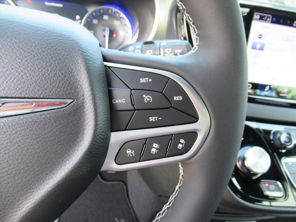 New 2026 Chrysler Voyager LX FWD image 18