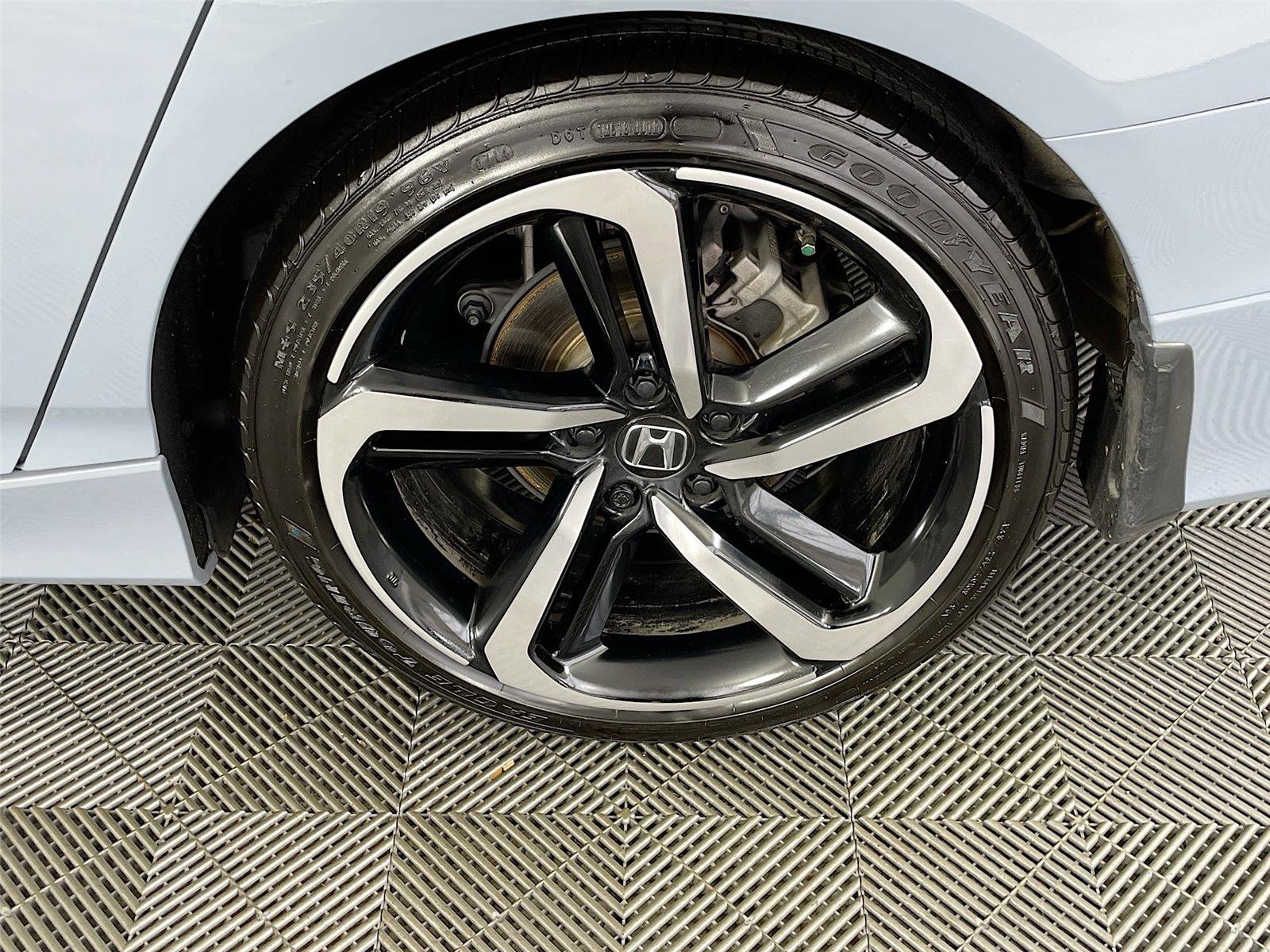 Used 2021 Honda Accord Sport image 36