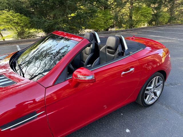 Used 2016 Mercedes-Benz SLK 300 image 29