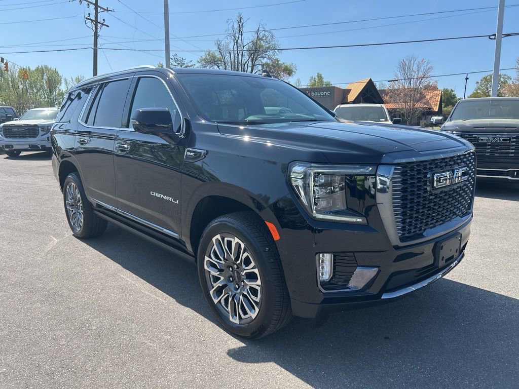 Used 2023 GMC Yukon Denali Ultimate image 7