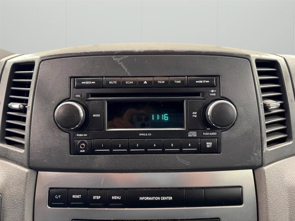 Used 2007 Jeep Grand Cherokee Laredo RWD image 26