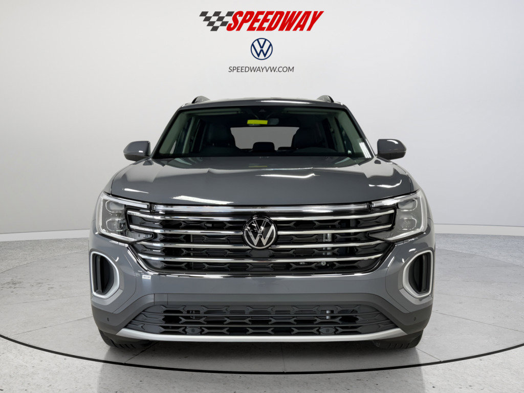 New 2026 Volkswagen Atlas SE image 2
