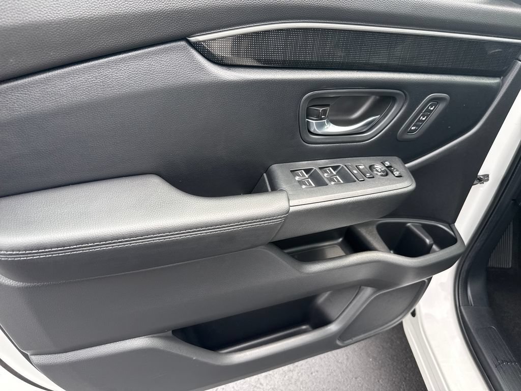 Used 2024 Honda Pilot Elite image 9