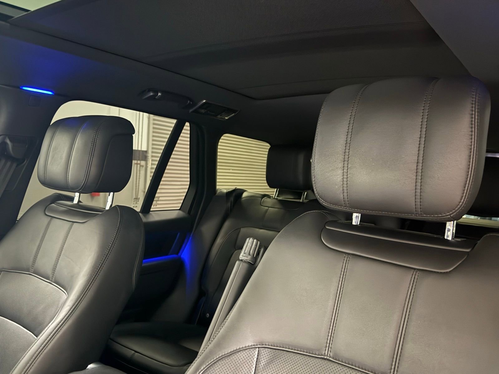 Used 2021 Land Rover Range Rover Westminster Edition image 21