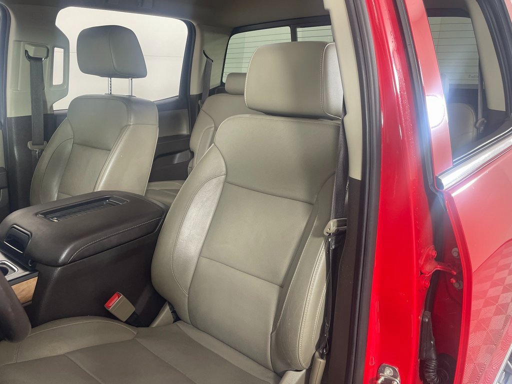 Used 2018 Chevrolet Silverado 1500 LTZ w/ Sport Package image 23